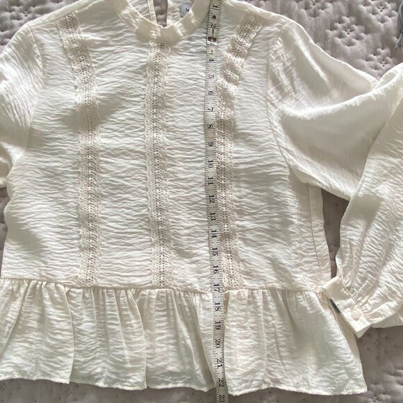 NWOT Lefties White Lace Trim Peplum Blouse XS Romantic Cottagecore - Picture 13 of 14